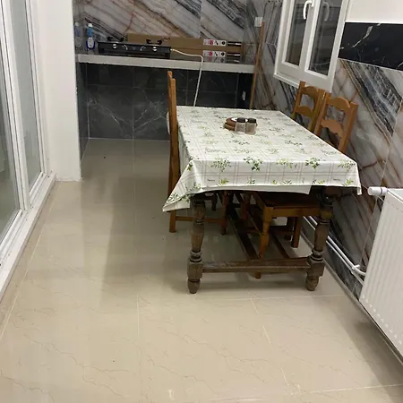 منزل للإقامة Home Stay Cosy Room With Shared Bathroom